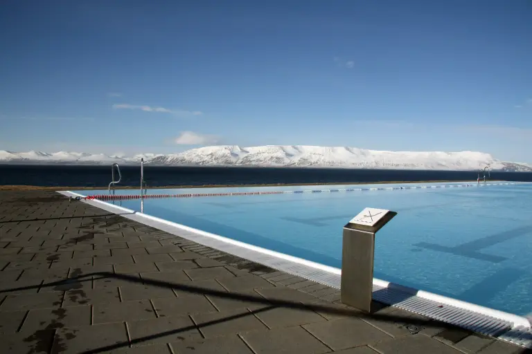 Hofsos Swimming Pool and the snow-capped mountains