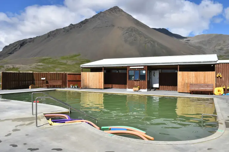 Lysulaugar Mineral Algae Baths